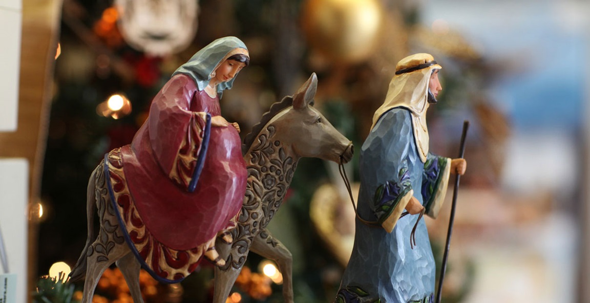 Statue depicts Mary and Joseph on the road to Bethlehem. Photo by Kathleen Barry, United Methodist Communications.