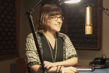 Spiritual director Whitney Simpson teaches how to find and create sacred space in your life. Photo by Cindy Caldwell, United Methodist Communications. 