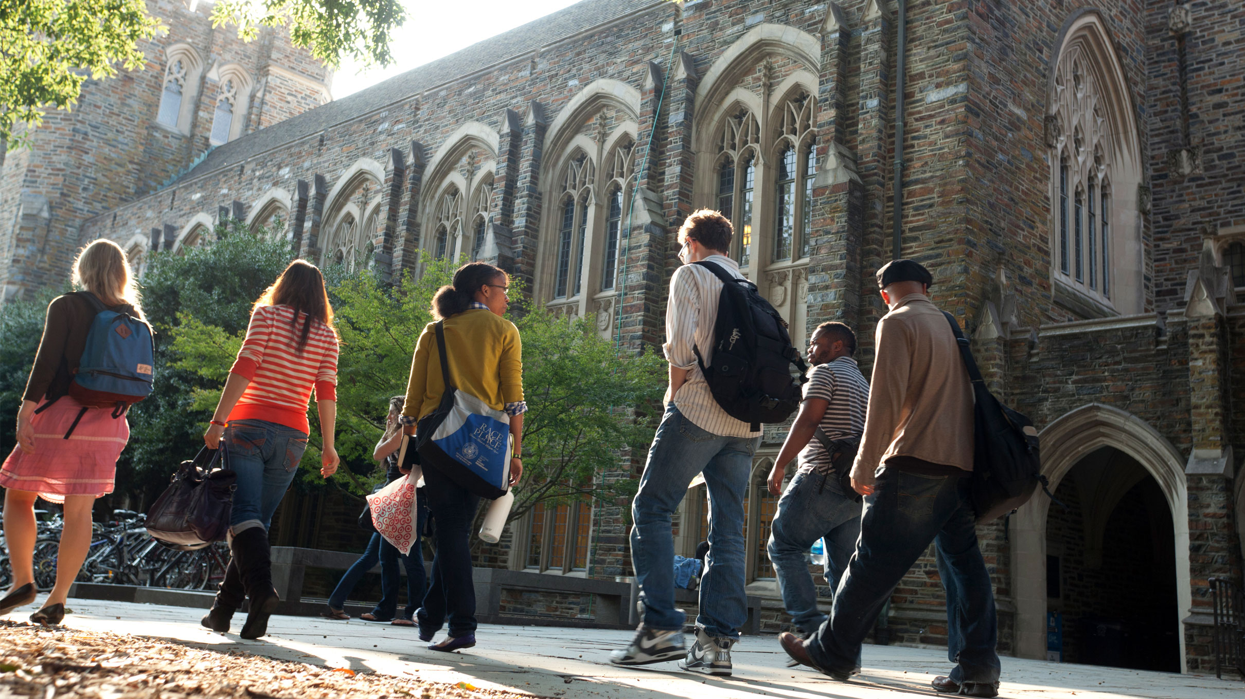 Students walk on the campus of Duke University. Photo by Les Todd, Duke University.