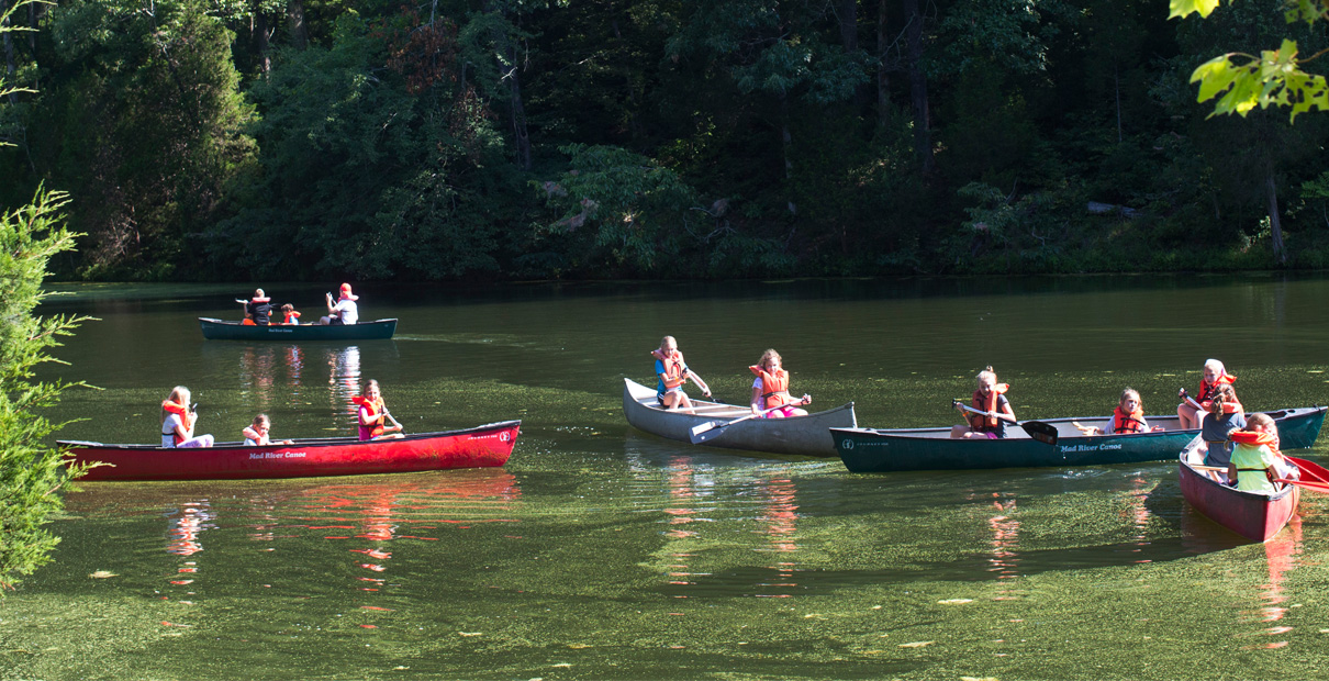 There are many ways to get closer to God at camp. File photo by Kathleen Barry, United Methodist Communications. 