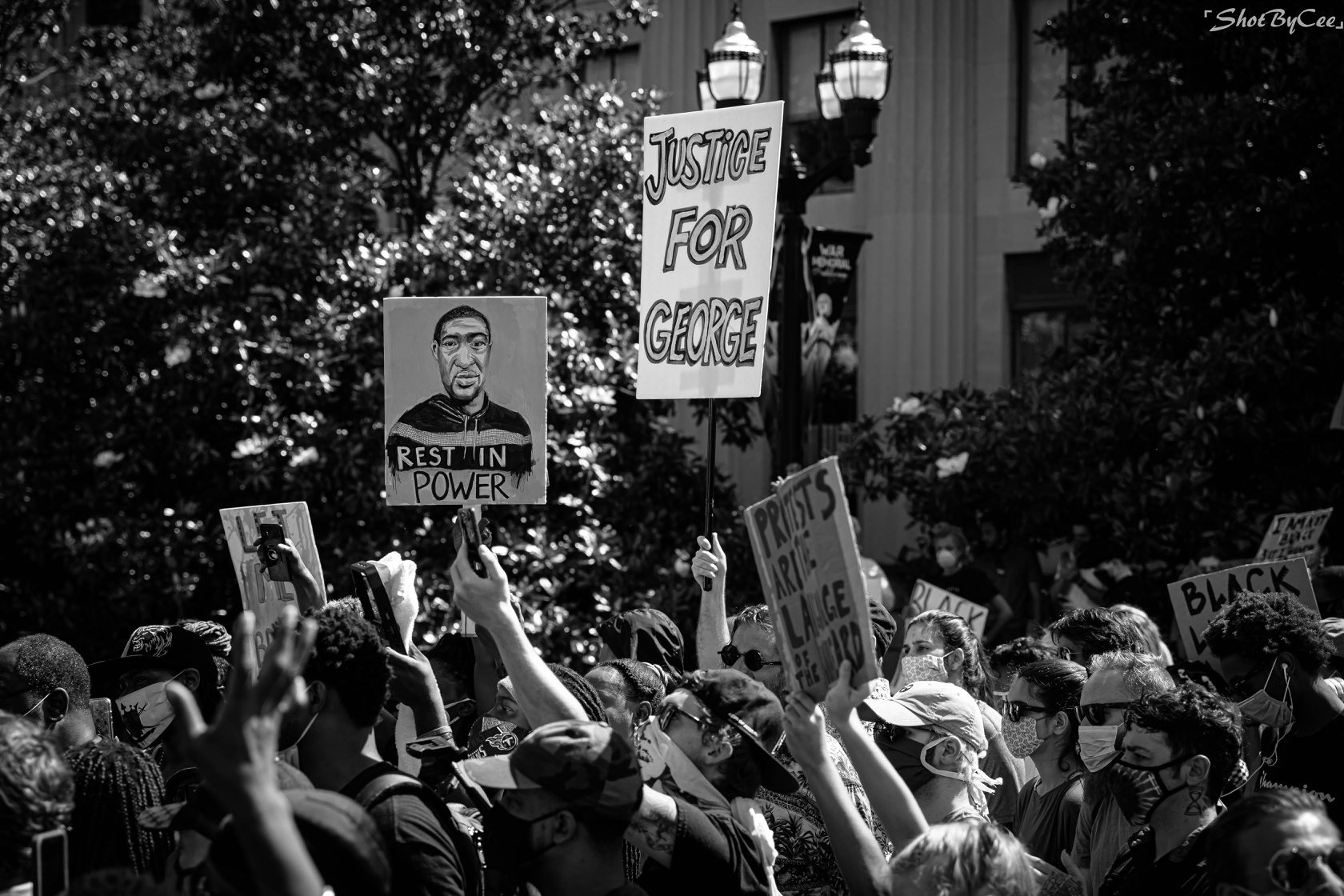 Protesters march during the “I Will Breathe” rally on June 4, 2020, at Legislative Plaza in Nashville, Tenn. Thousands attended the rally in support of George Floyd, who was killed in Minneapolis by a police officer. Photo by Chanitra Dreher Photography.