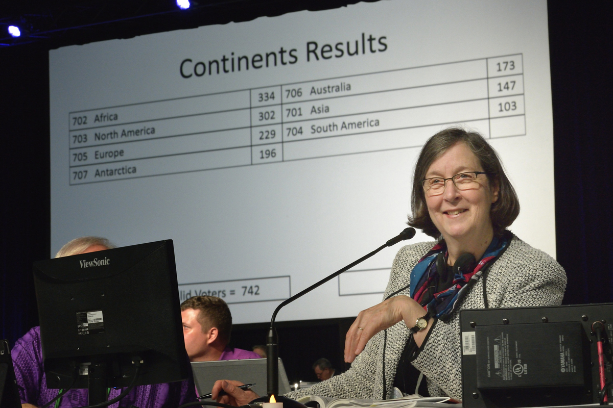 Bishop Elaine J.W. Stanovsky presides as delegates hone their electronic voting skills during a practice election at the 2016 General Conference in Portland, Ore. In response to the Commission on the General Conference’s decision to further postpone the 2020 General Conference until 2022, the Council of Bishops has called a special session of the General Conference to be convened online on May 8, 2021. File photo by Paul Jeffrey, UM News.