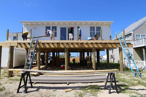 A Future with Hope ( Un avenir avec spoir ), fondé par United Methodists dans le Grand New Jersey, a offert une aide au rétablissement après l’ouragan Sandy en 2012. L’organisation contribue maintenant au rétablissement de l’ouragan Ida en 2021.