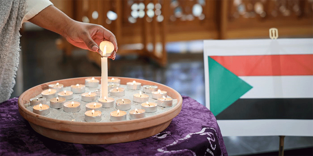 On 19 April 2023, staff and guests gathered in in the chapel of the Ecumenical Center in Geneva to pray for peace in Sudan.  Photo:  Grégoire de Fombelle/WCC