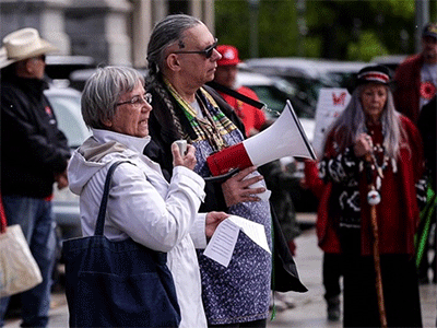 Verna Colliver, secretary of EPA’s CoNAM. speaks at the Lenape Nation of Pennsylvania rally for tribal recognition on the steps of the State Capitol in Harrisburg May 1