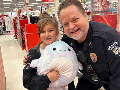 Shop With A Cop at PNP event.