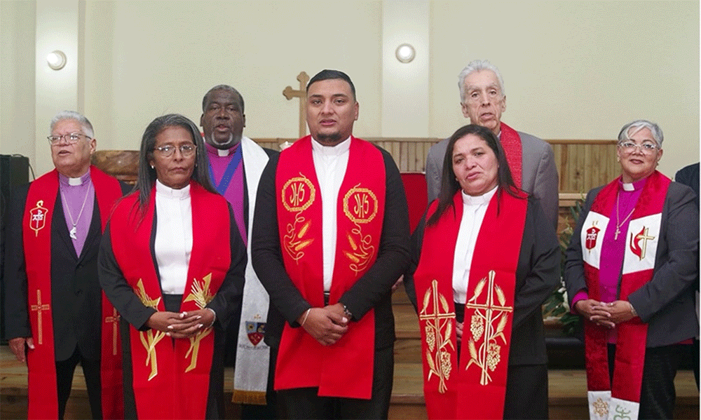 Front row, newly ordained elders: the Rev. María Magdalena Zelaya Cruz, the Rev. Héctor Mauricio Laínez Rodríguez and the Rev. Juana Jamileth Moncada Torres. Second row: Bishops José Roberto Peña Nazario, Juan Miguel Simpson Bennett, Rubén Sáenz Jr. and Lizette Gabriel Montalvo. Photo: Gustavo Vásquez, UM News.